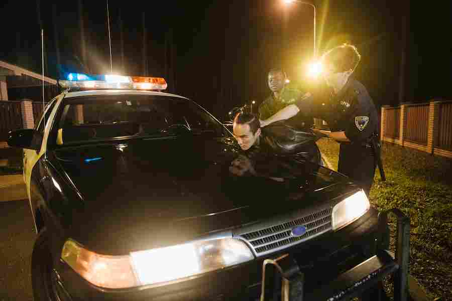 Can A Citizen Arrest A Police Officer